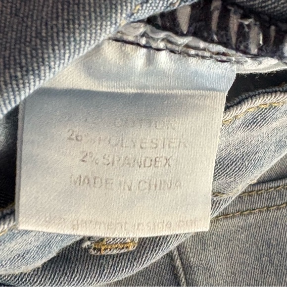 Floral Embroidered Light Blue Skinny Jeans - Picture 5 of 5